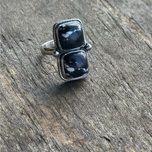 Elegant Silver and Black Stone Ring